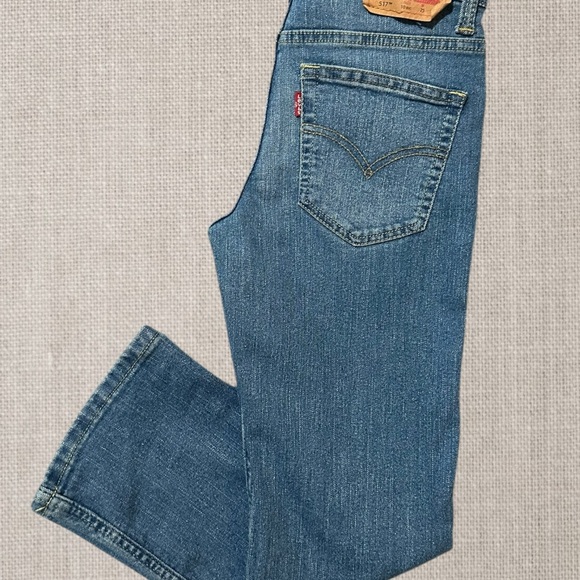 Levi's Classic Denim Boys Jeans - Picture 2 of 3